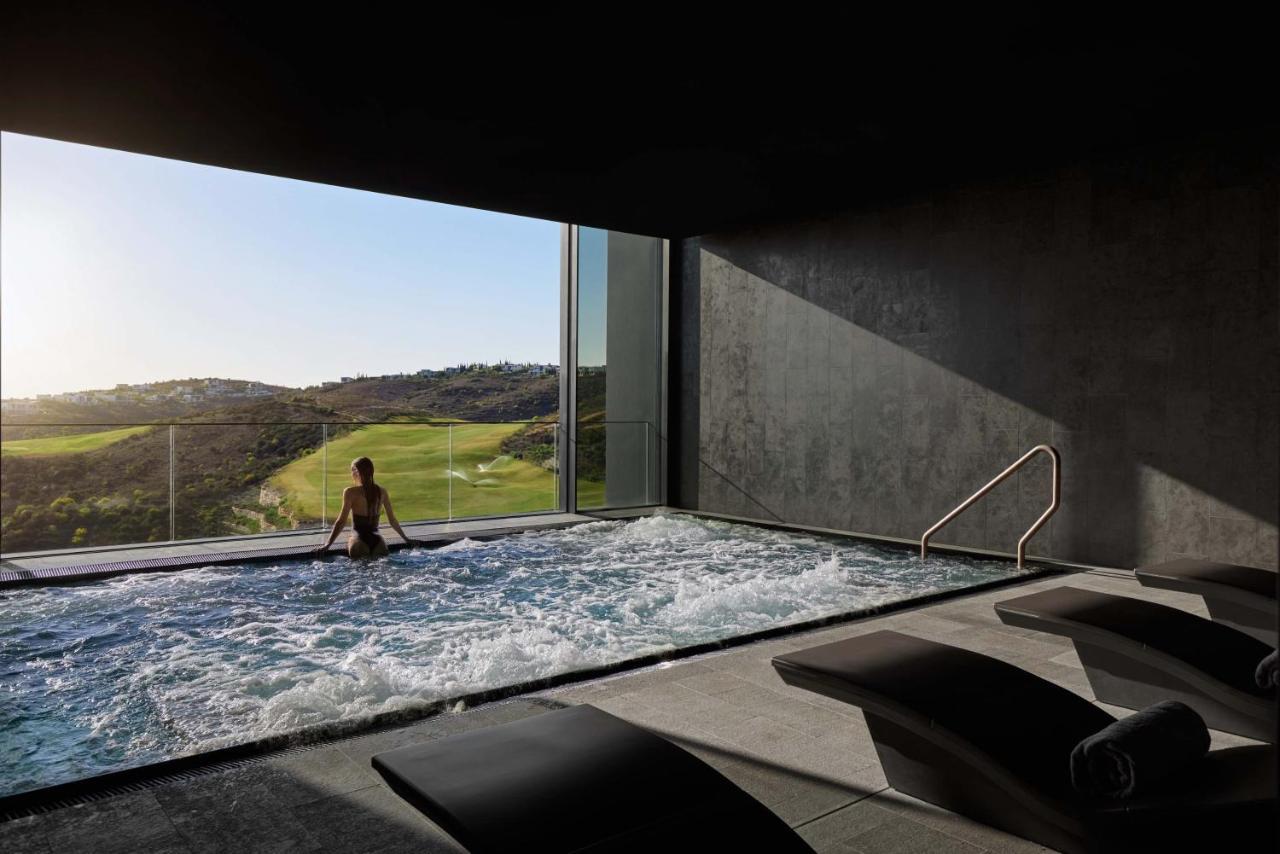 Minthis Resort Tsadha Bagian luar foto The Spa at The Cliffs